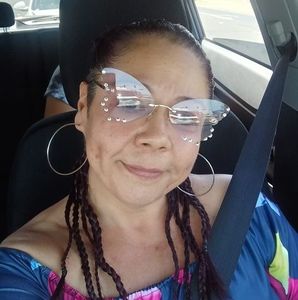 Meet your Posher, Rosio